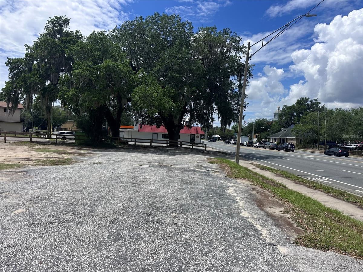 US hwy 41 GRACE STREET STREET — photo 5 of 6