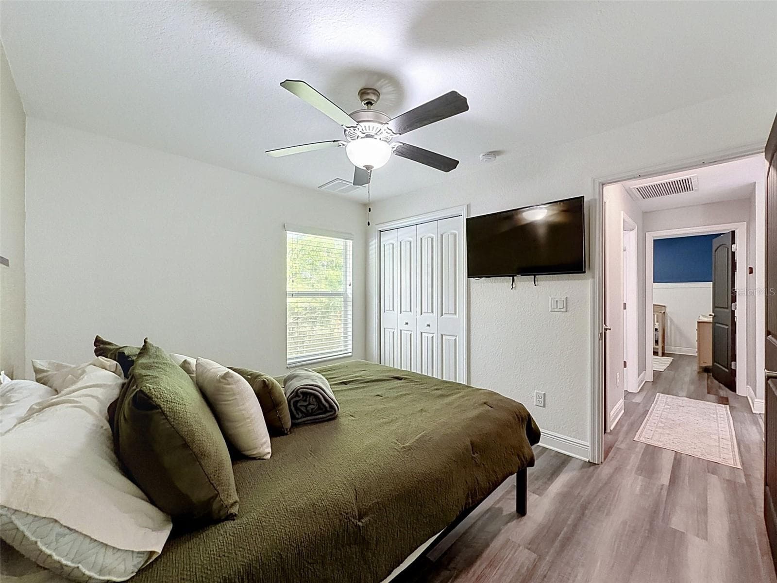 11370 MIRAGE AVENUE — photo 17 of 31