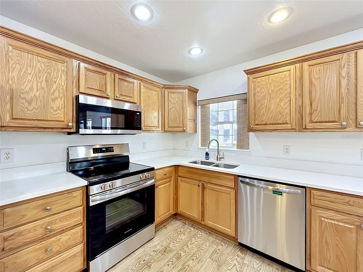 2300 PINE MEADOWS PLACE — photo 13 of 67