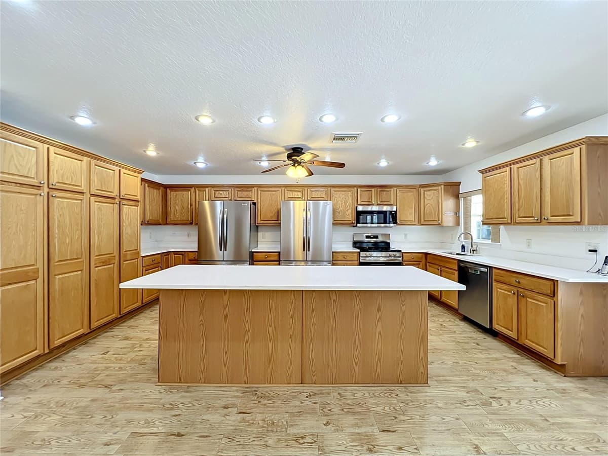 2300 PINE MEADOWS PLACE — photo 12 of 67