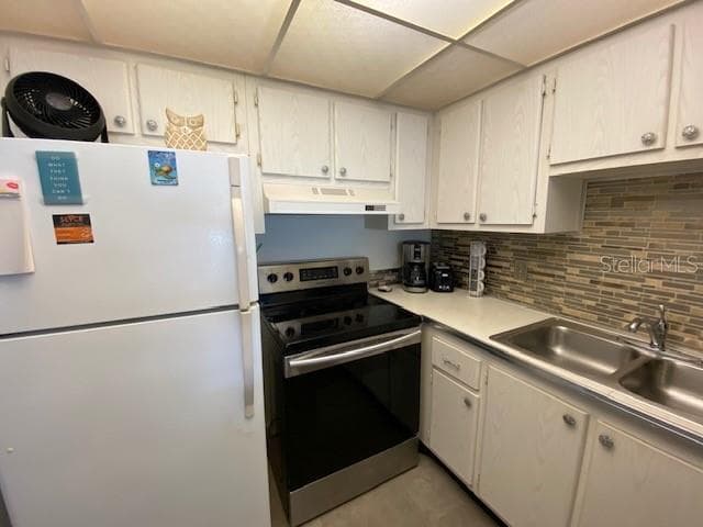 4575 COVE CIR — photo 9 of 24