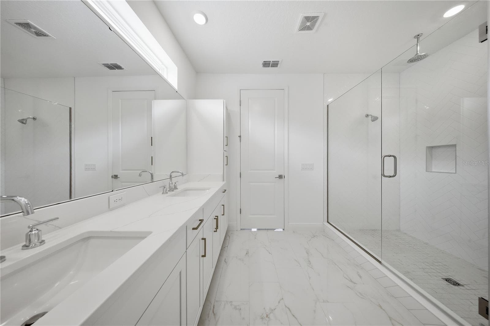 18387 MOWRY COURT — photo 24 of 58