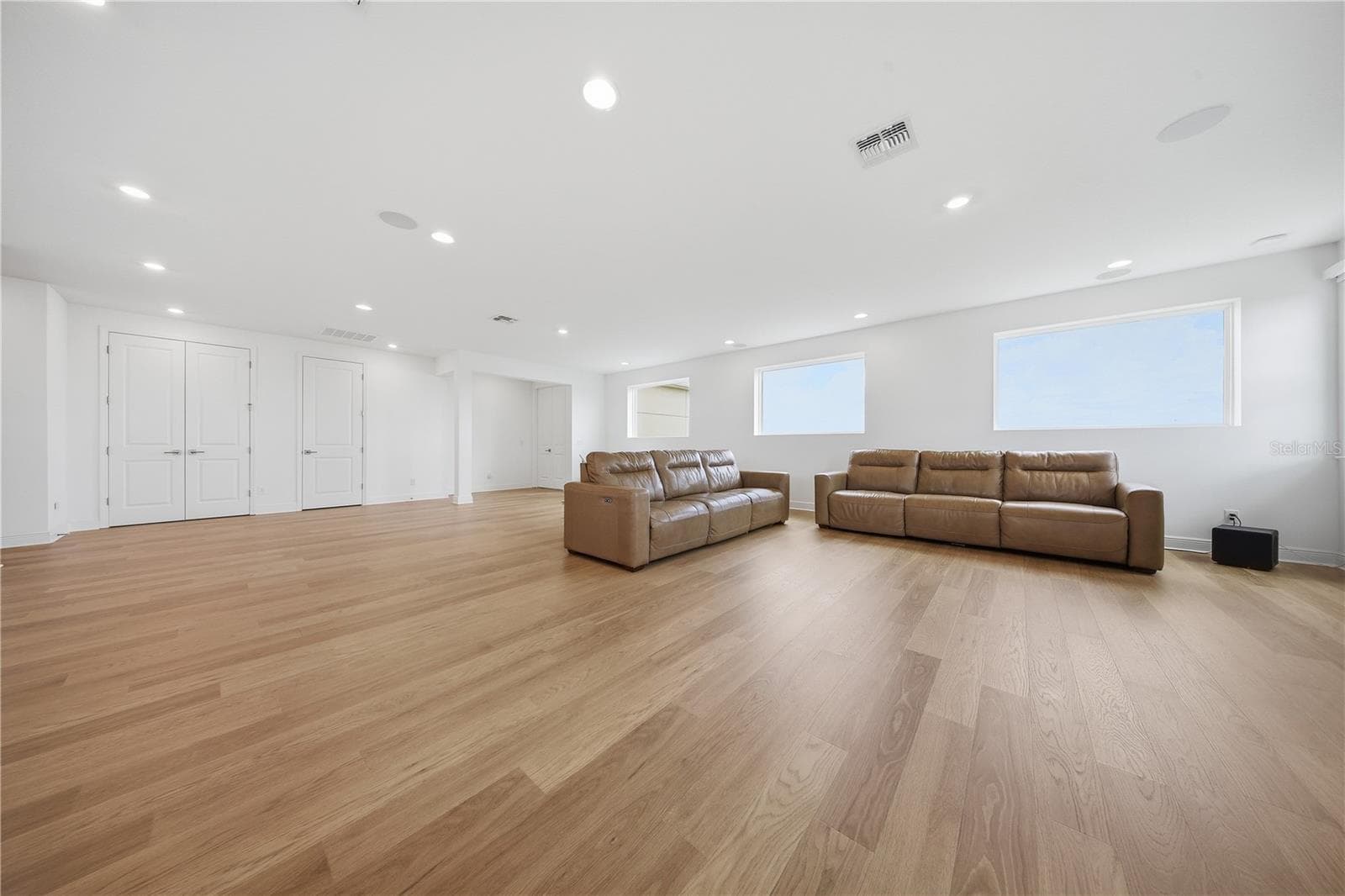 18387 MOWRY COURT — photo 27 of 58
