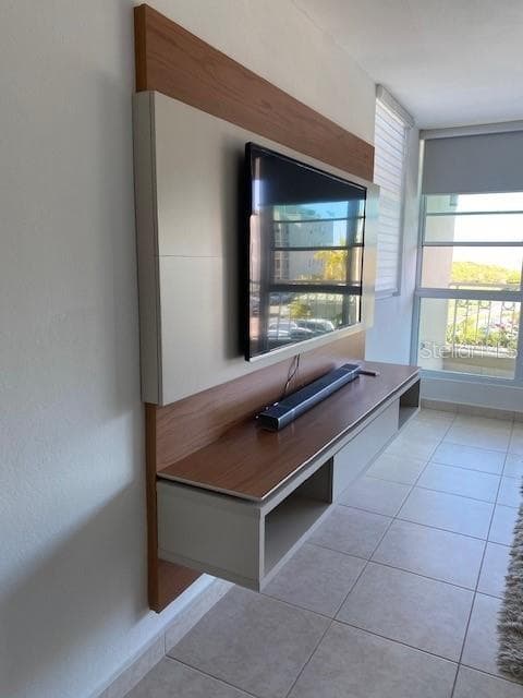 VISTA DEL MAR LUXURY BARRIO ARENALES ROAD 110 — photo 7 of 12