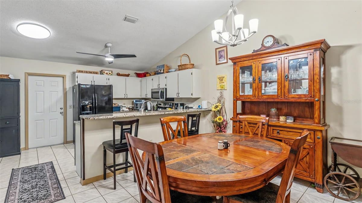 2756 DEL CASA COURT — photo 19 of 42