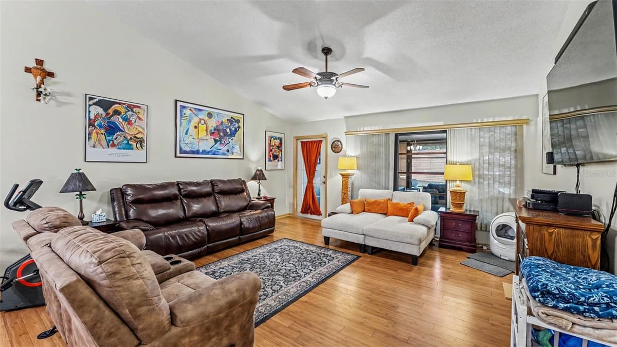 2756 DEL CASA COURT — photo 15 of 42