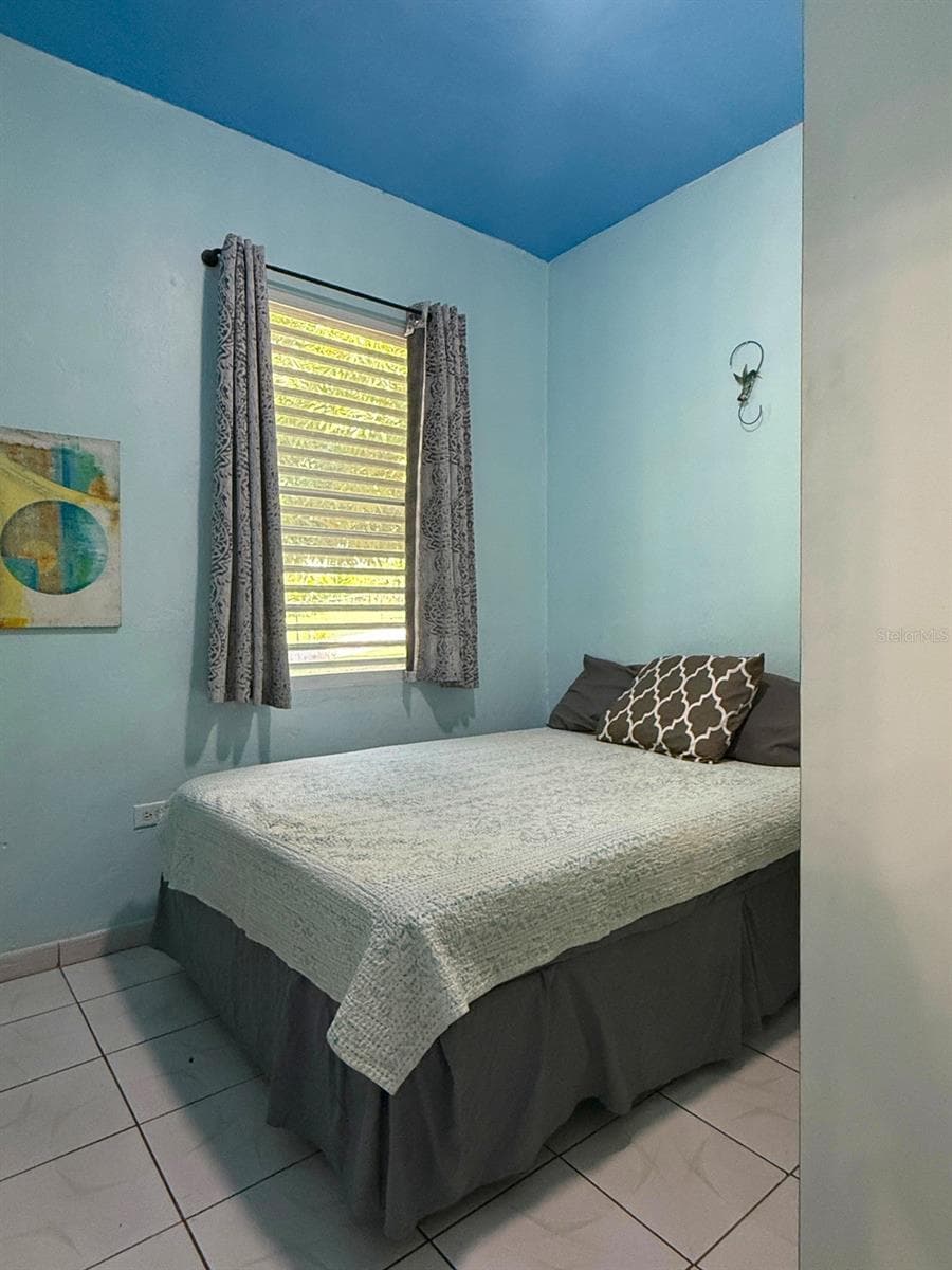120 CALLE 16 — photo 16 of 20