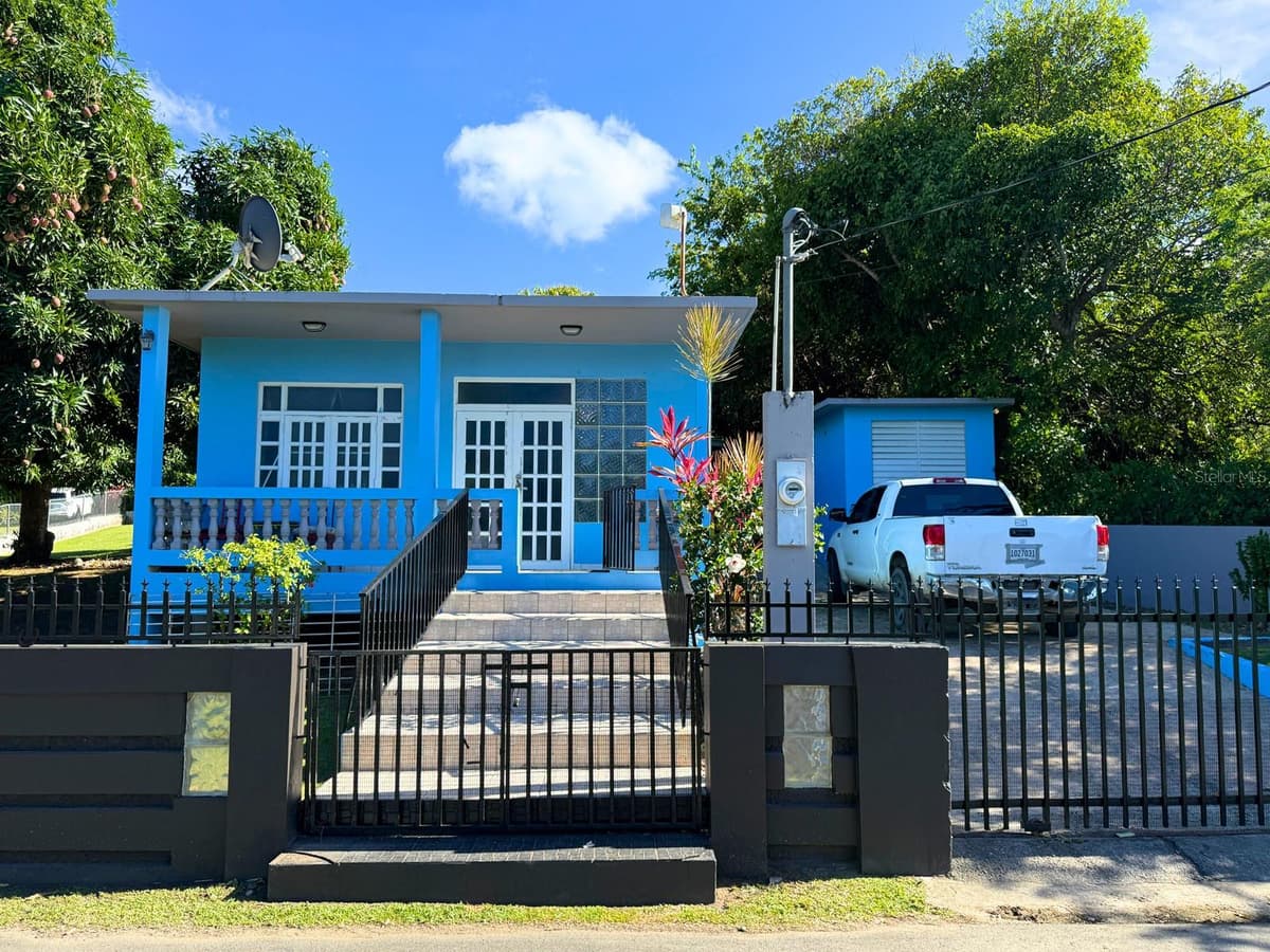 120 CALLE 16 — photo 3 of 20
