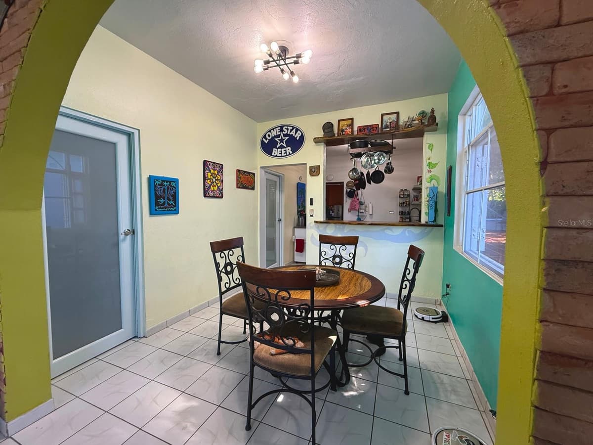 120 CALLE 16 — photo 7 of 20