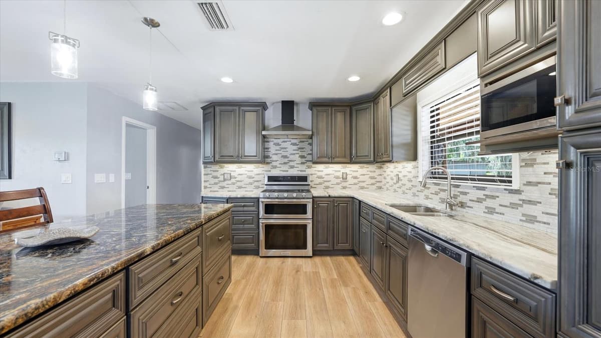 6204 JUEL GILL ROAD — photo 18 of 63