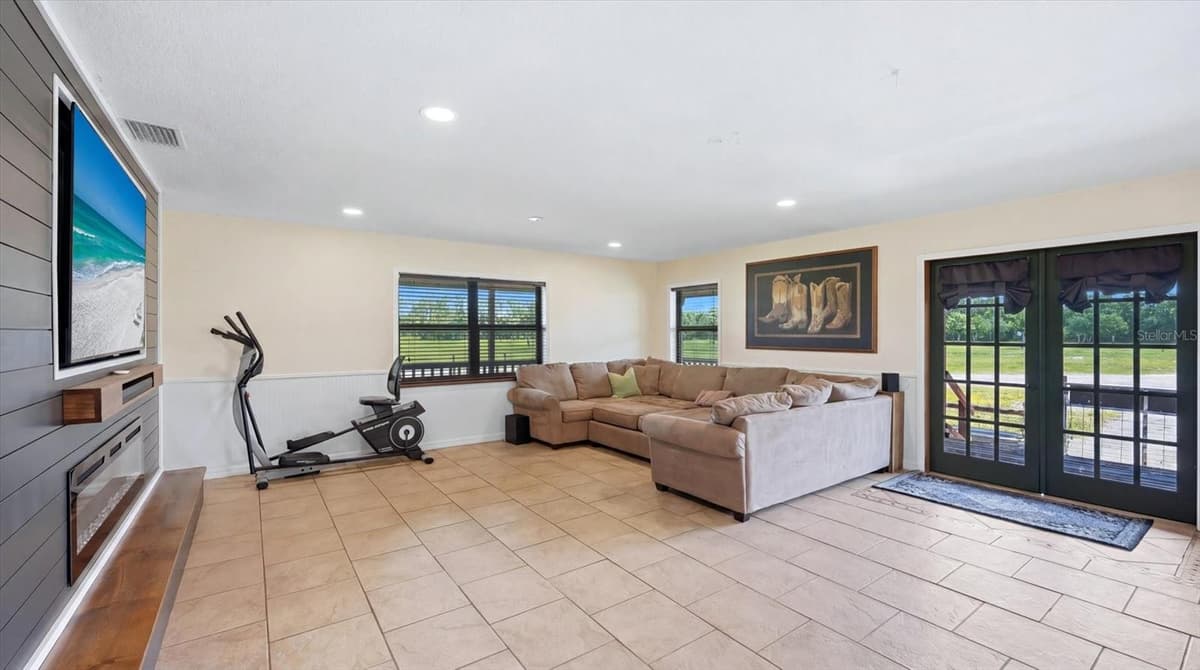 6204 JUEL GILL ROAD — photo 7 of 63