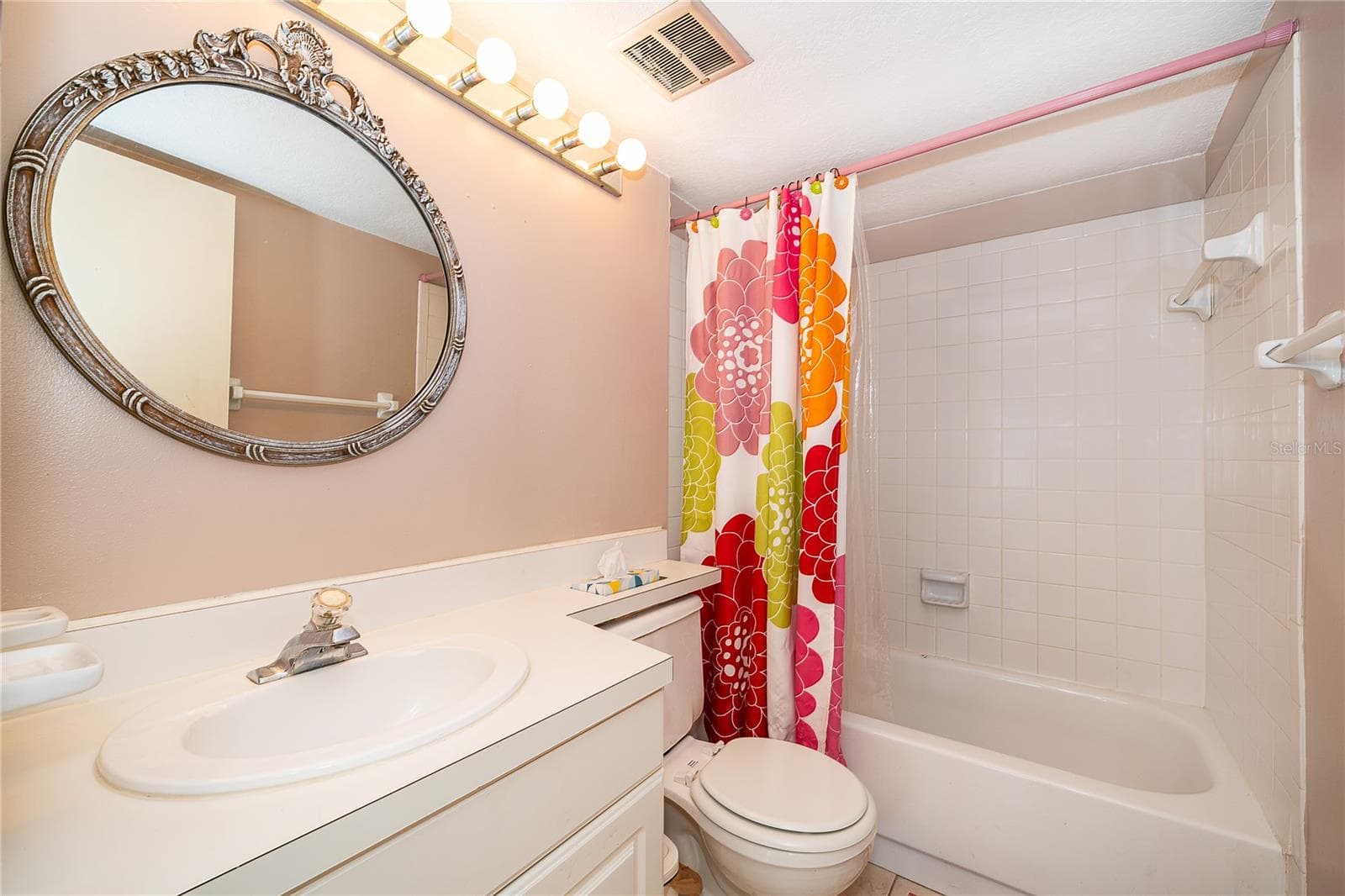 228 ORIENTA POINT STREET — photo 19 of 30