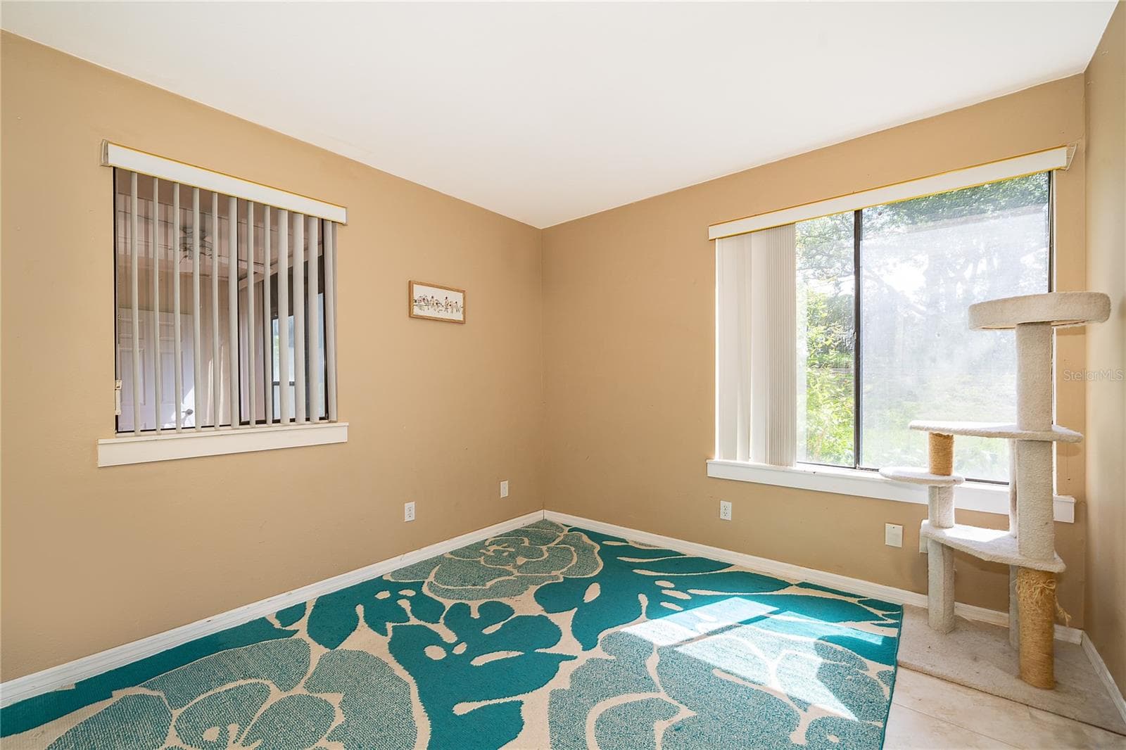 228 ORIENTA POINT STREET — photo 23 of 30