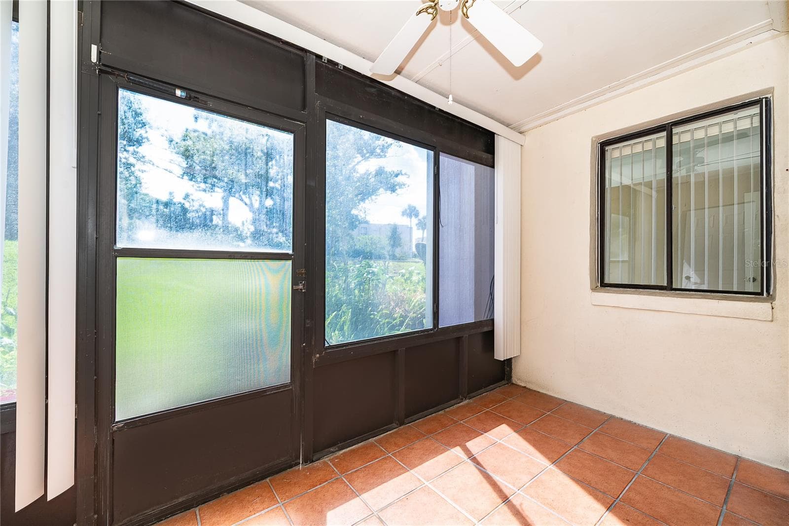 228 ORIENTA POINT STREET — photo 24 of 30