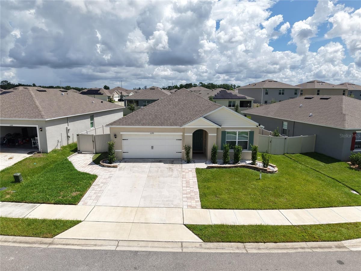 11370 AMBER RIDGE DRIVE — photo 1 of 22