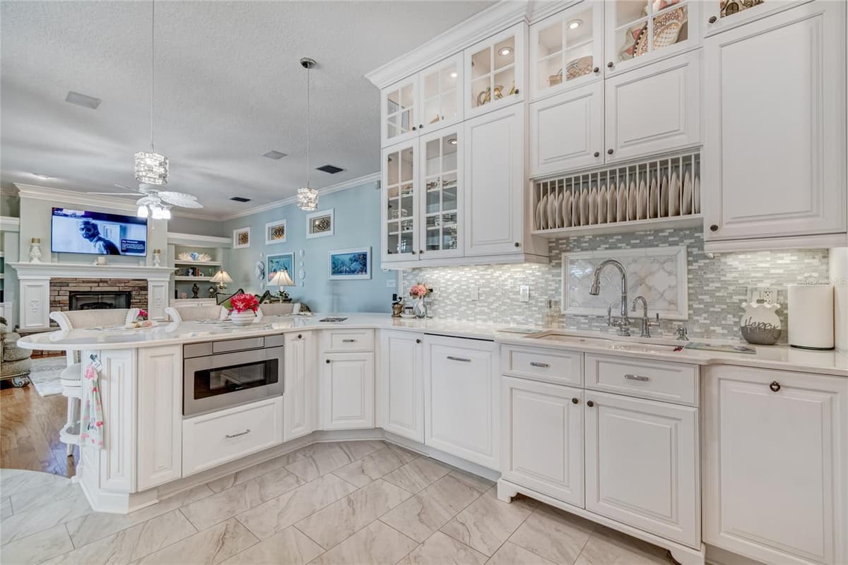 5851 CACHETTE DE RIVIERA COURT — photo 16 of 84
