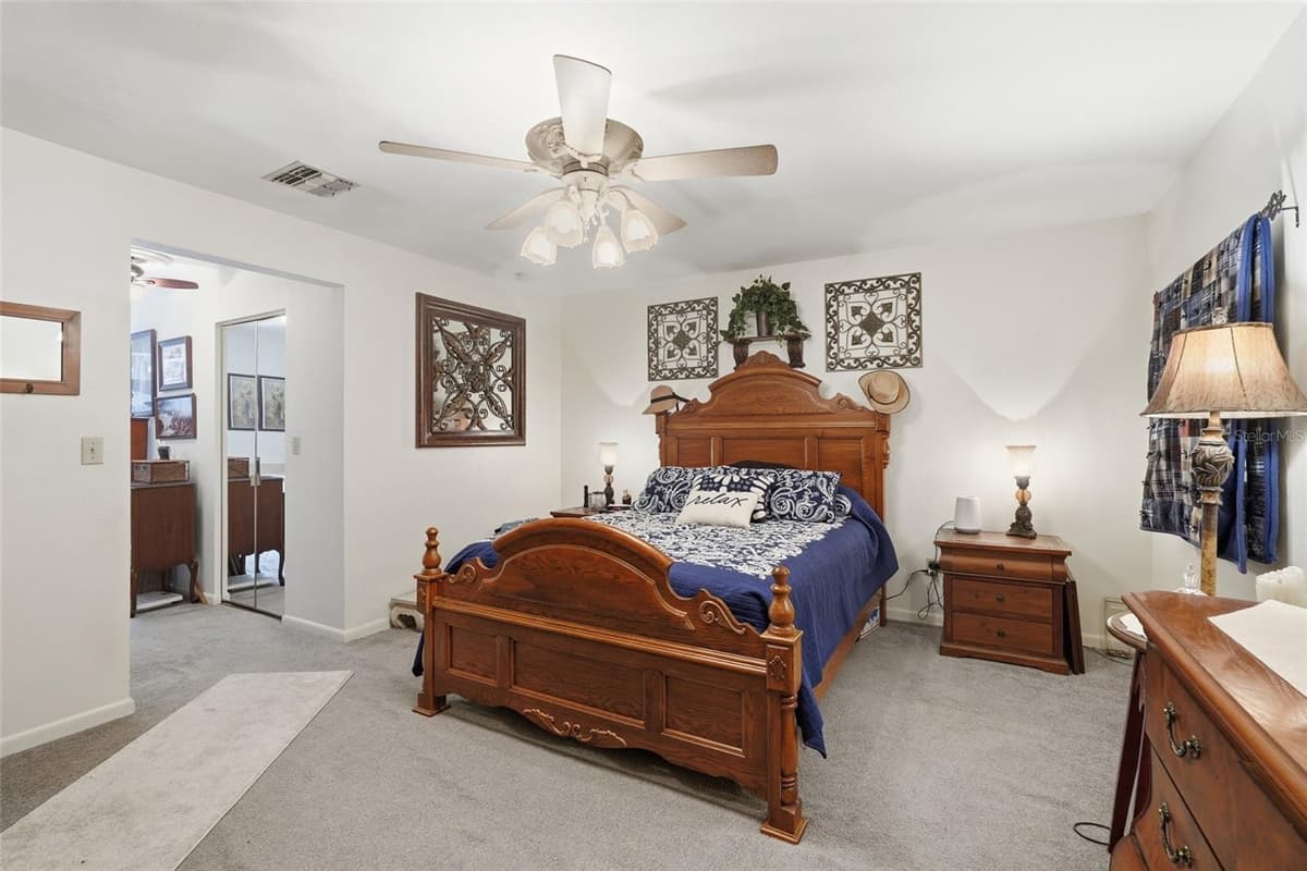 18441 ORANGECREST COURT — photo 24 of 39