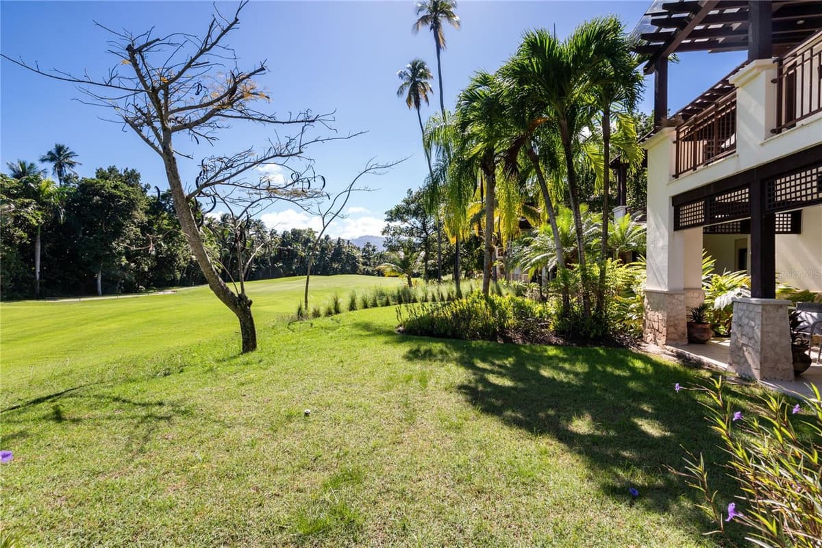 7000 BAHIA BEACH BLV LAS VERANDAS — photo 35 of 37