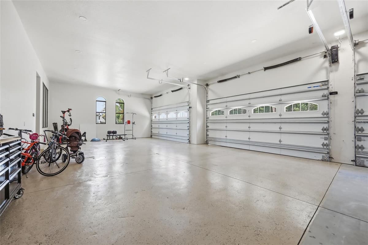 12623 PARK AVENUE — photo 67 of 87