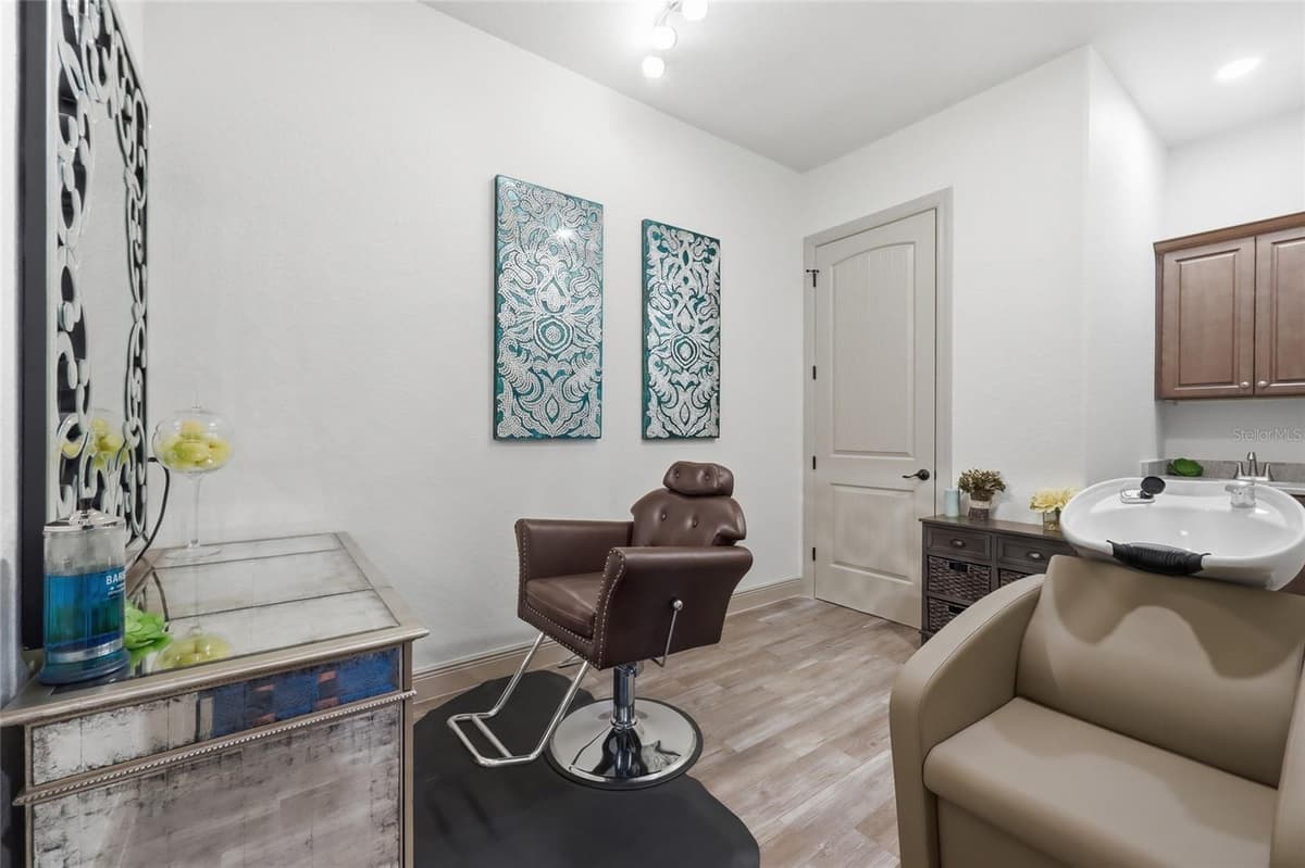 12623 PARK AVENUE — photo 56 of 87
