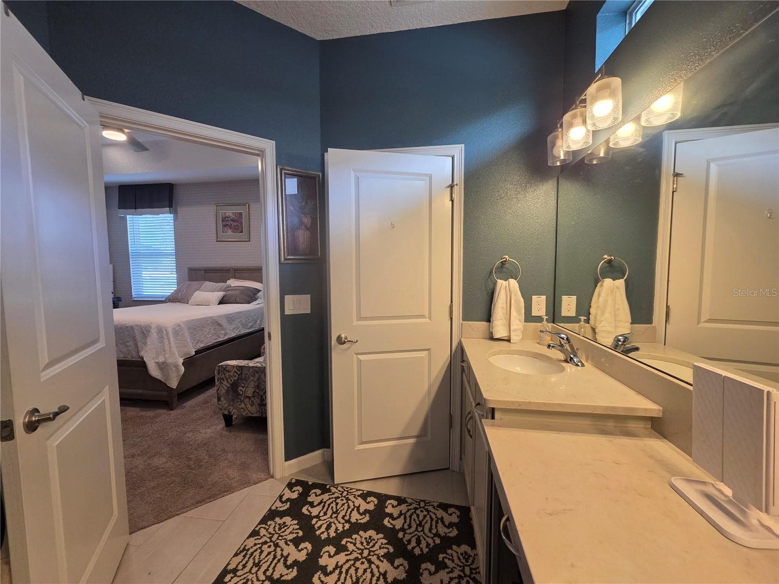 958 COMPASS LANDING DRIVE — photo 23 of 46