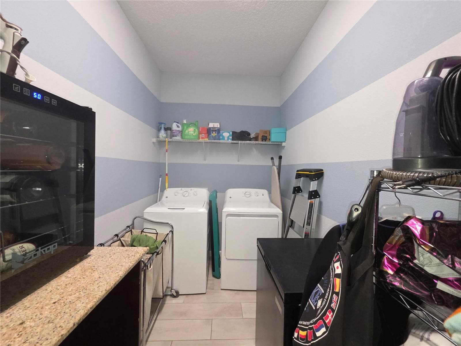 958 COMPASS LANDING DRIVE — photo 5 of 46
