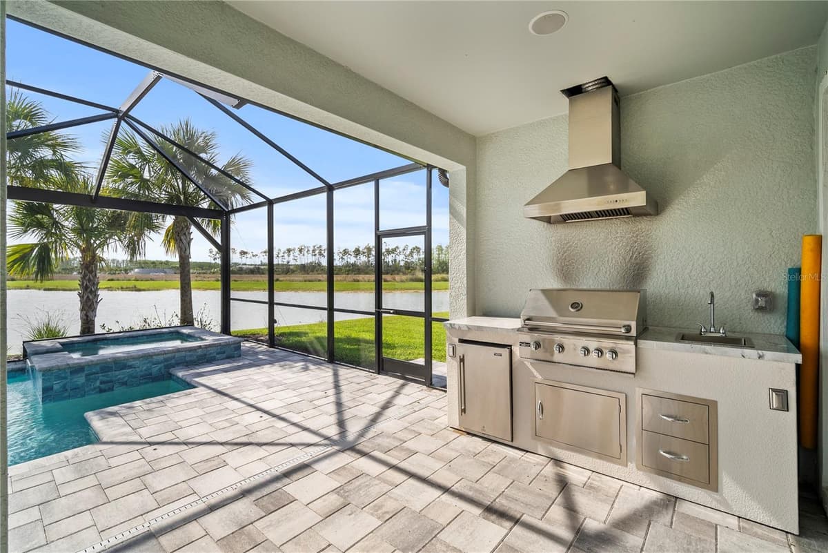 12537 AQUA RESERVE COURT — photo 36 of 47