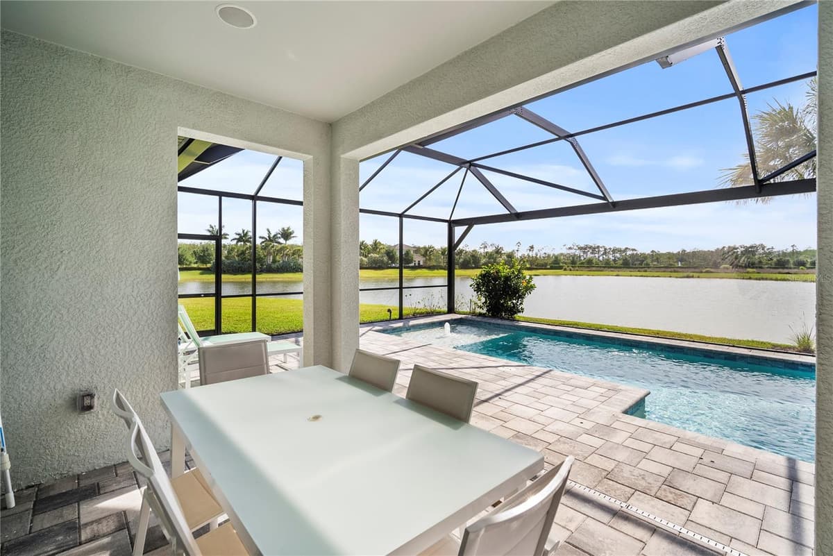12537 AQUA RESERVE COURT — photo 37 of 47