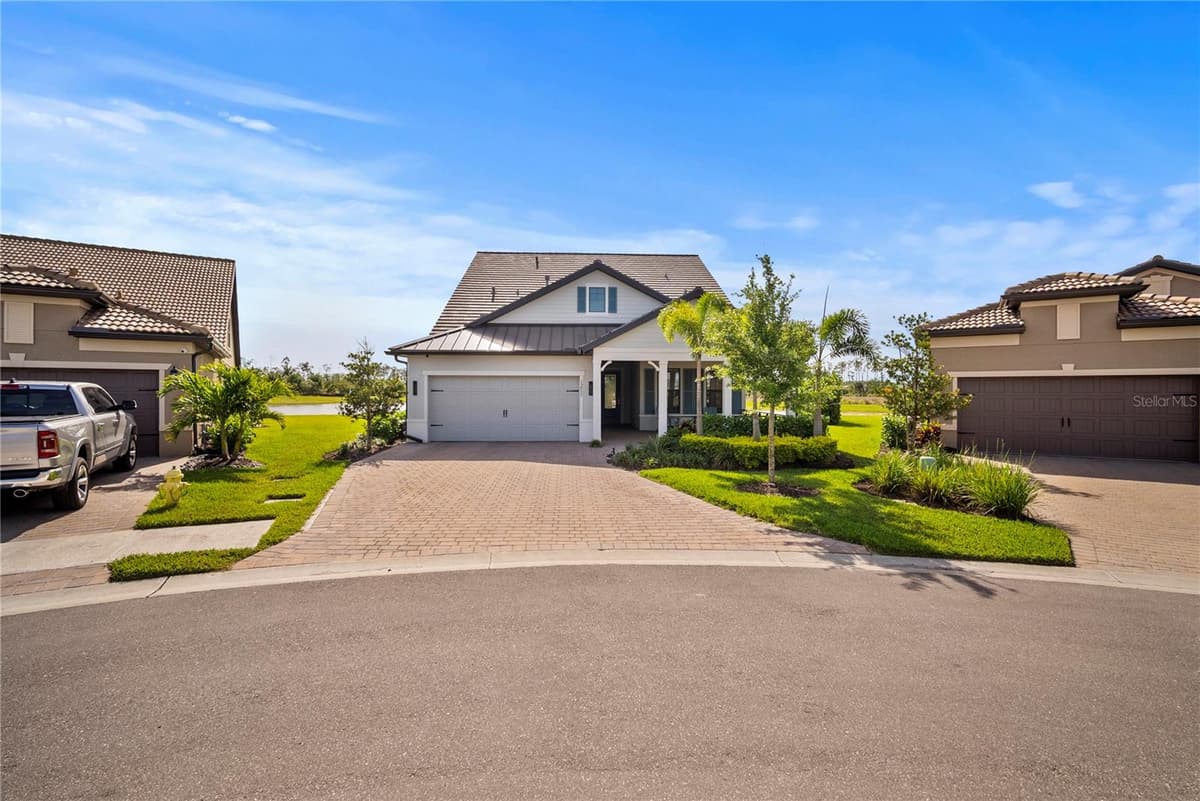 12537 AQUA RESERVE COURT — photo 2 of 47