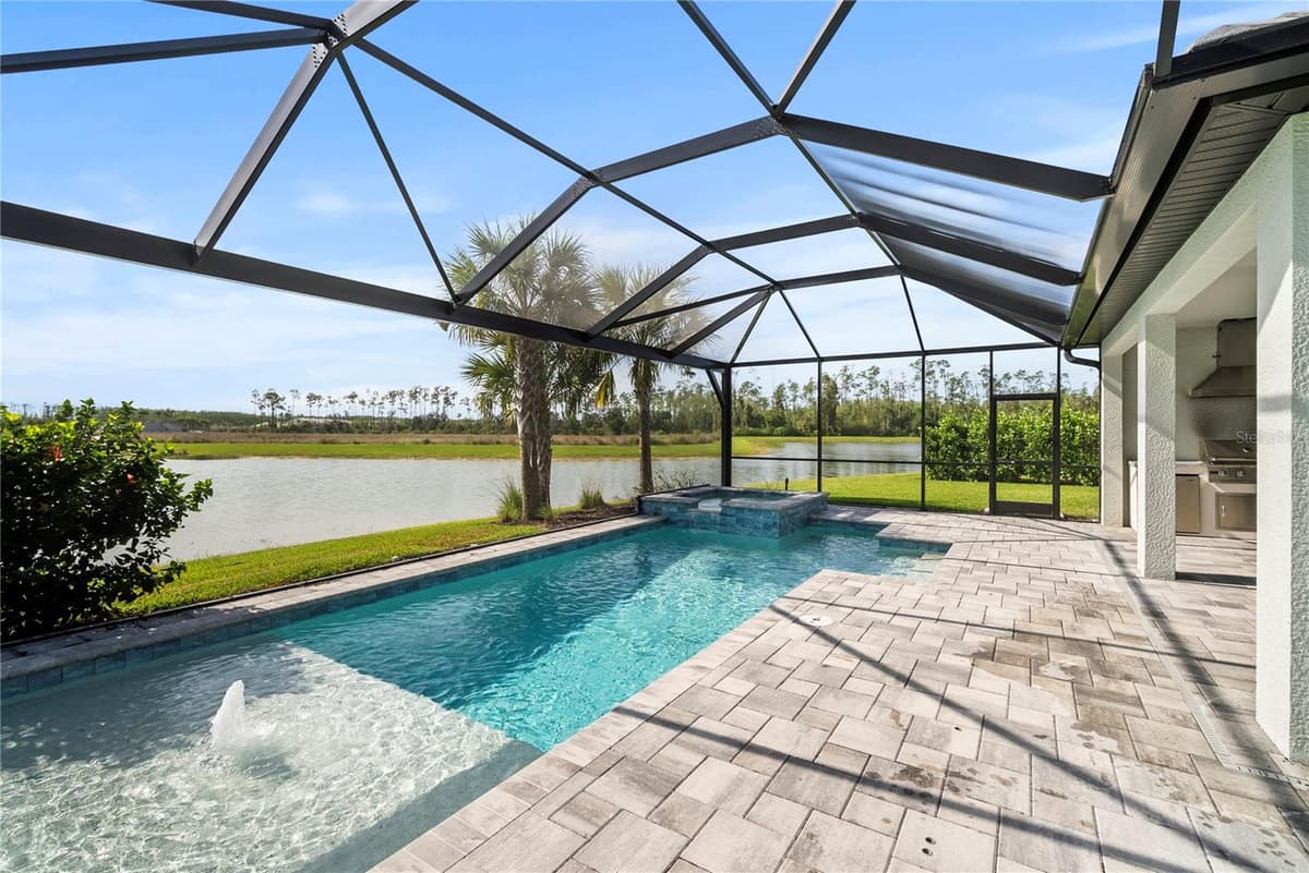 12537 AQUA RESERVE COURT — photo 39 of 47