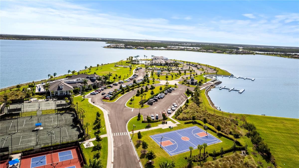 12537 AQUA RESERVE COURT — photo 43 of 47