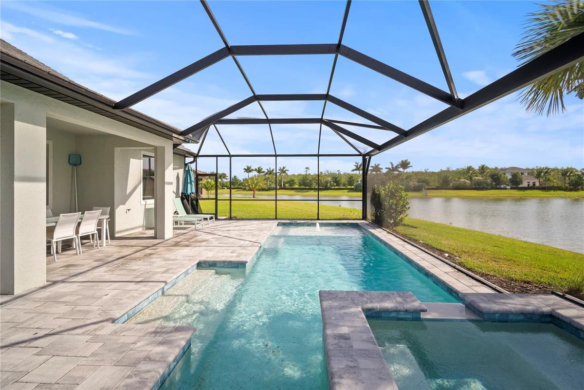 12537 AQUA RESERVE COURT — photo 41 of 47
