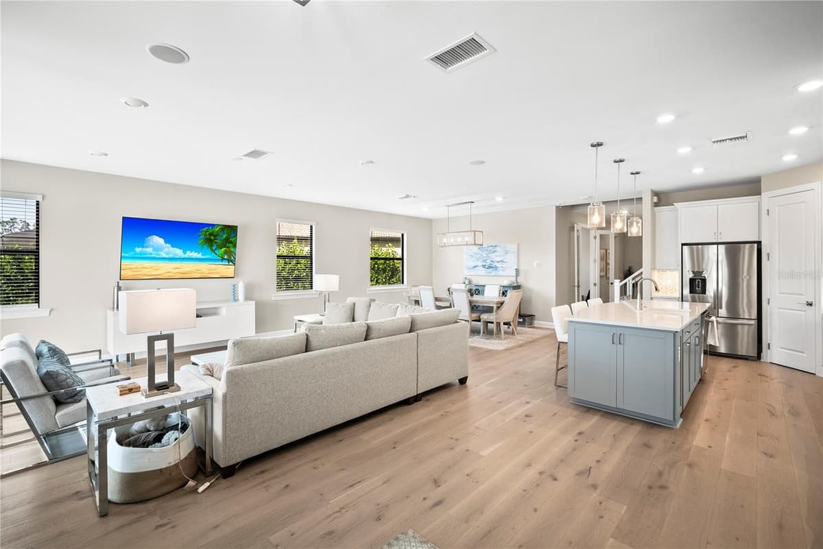 12537 AQUA RESERVE COURT — photo 5 of 47