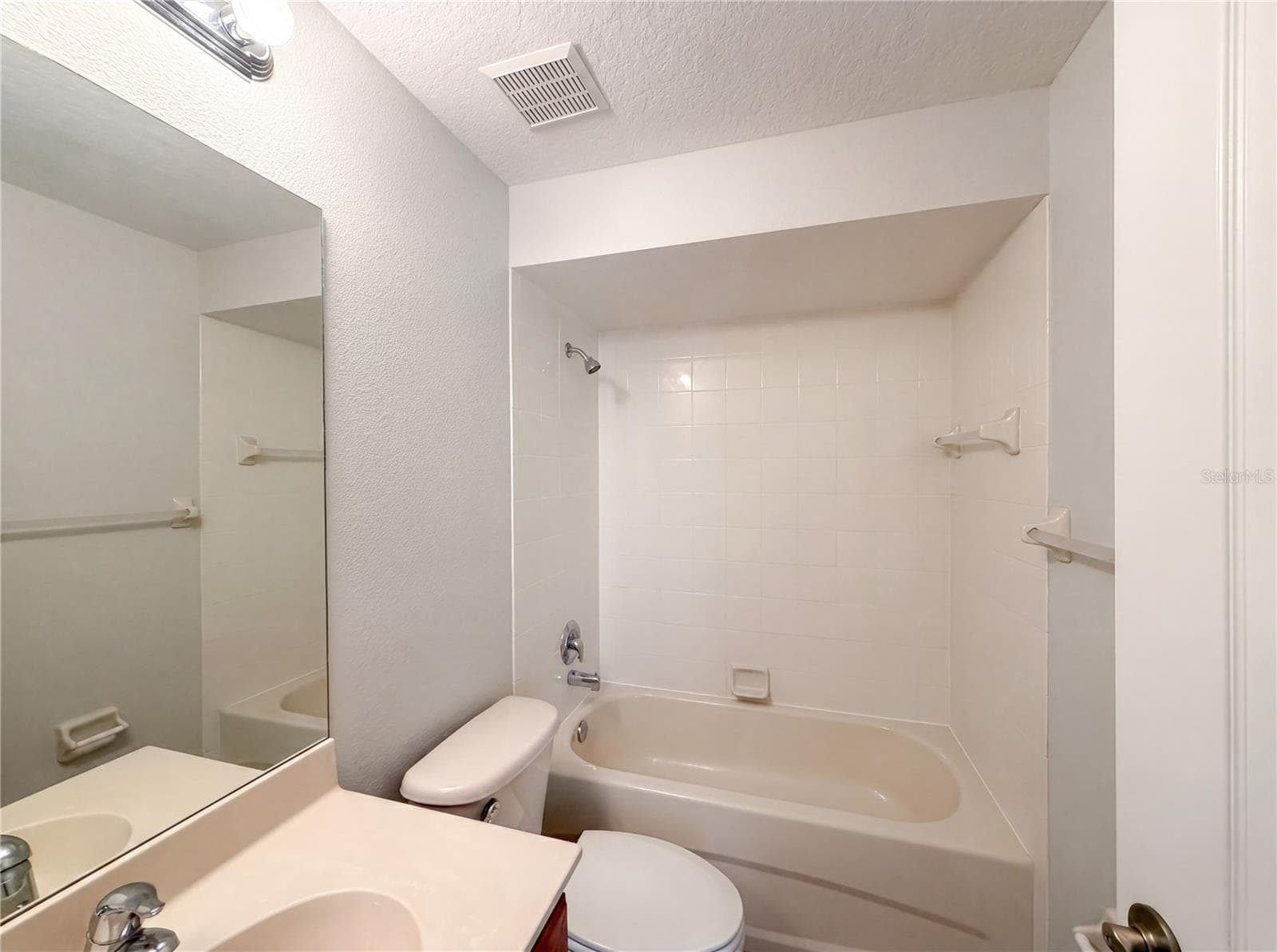 457 AMETHYST AVENUE — photo 19 of 27
