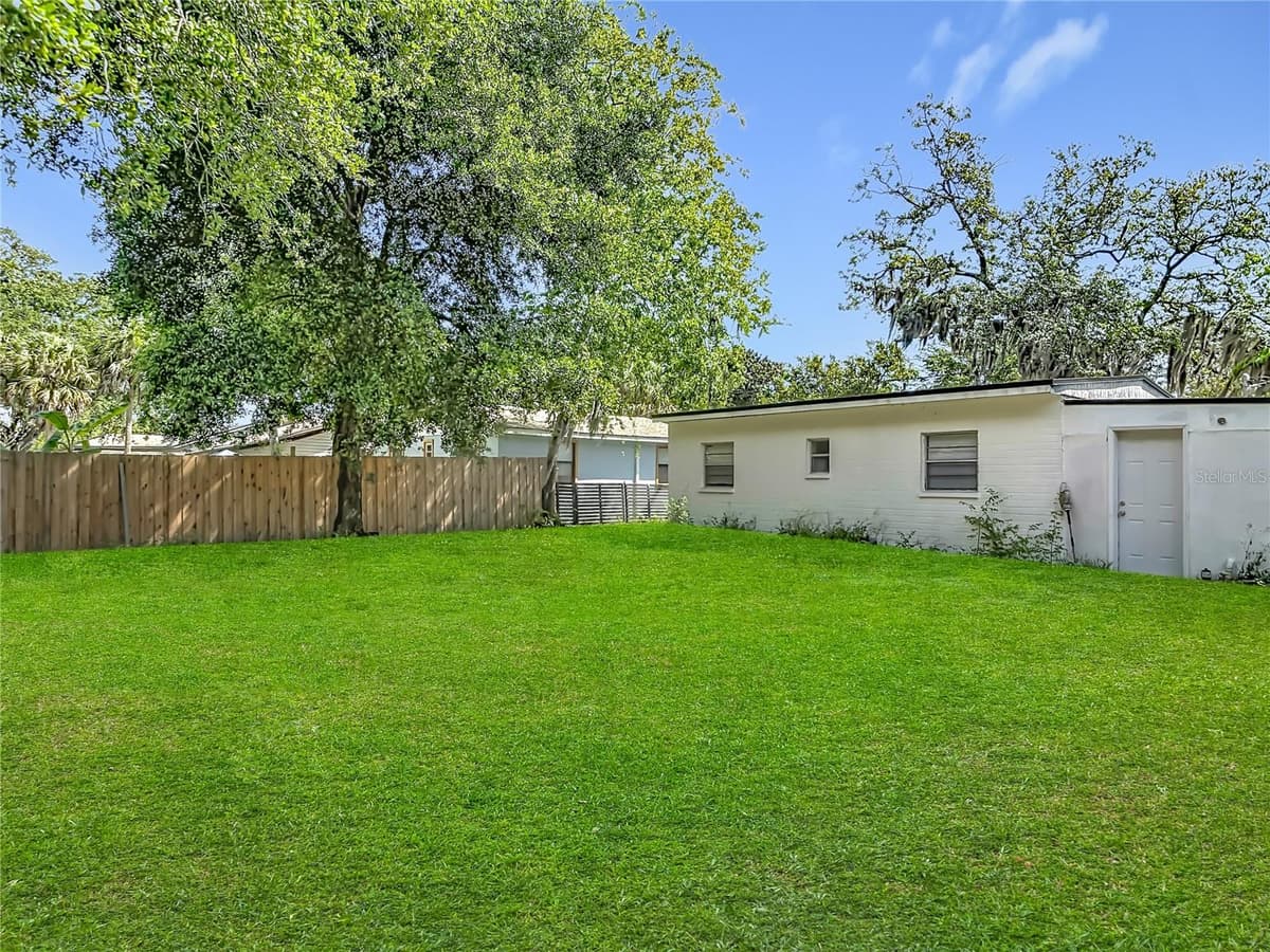 1312 JARECKI AVENUE — photo 38 of 43