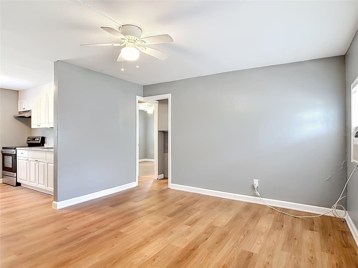 1312 JARECKI AVENUE — photo 10 of 43