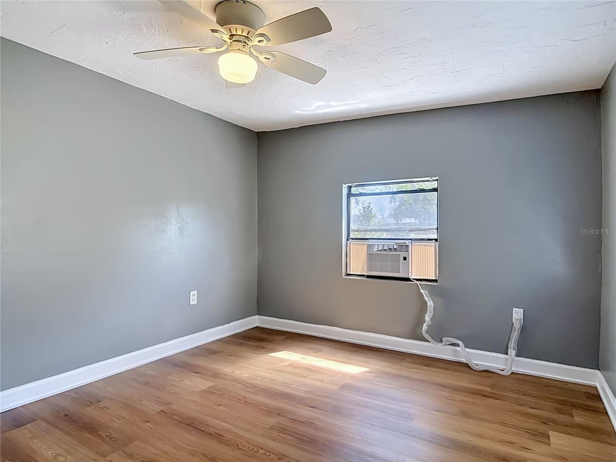 1312 JARECKI AVENUE — photo 20 of 43
