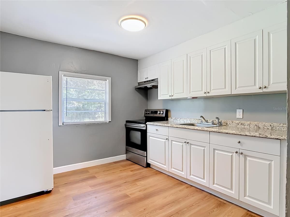1312 JARECKI AVENUE — photo 15 of 43