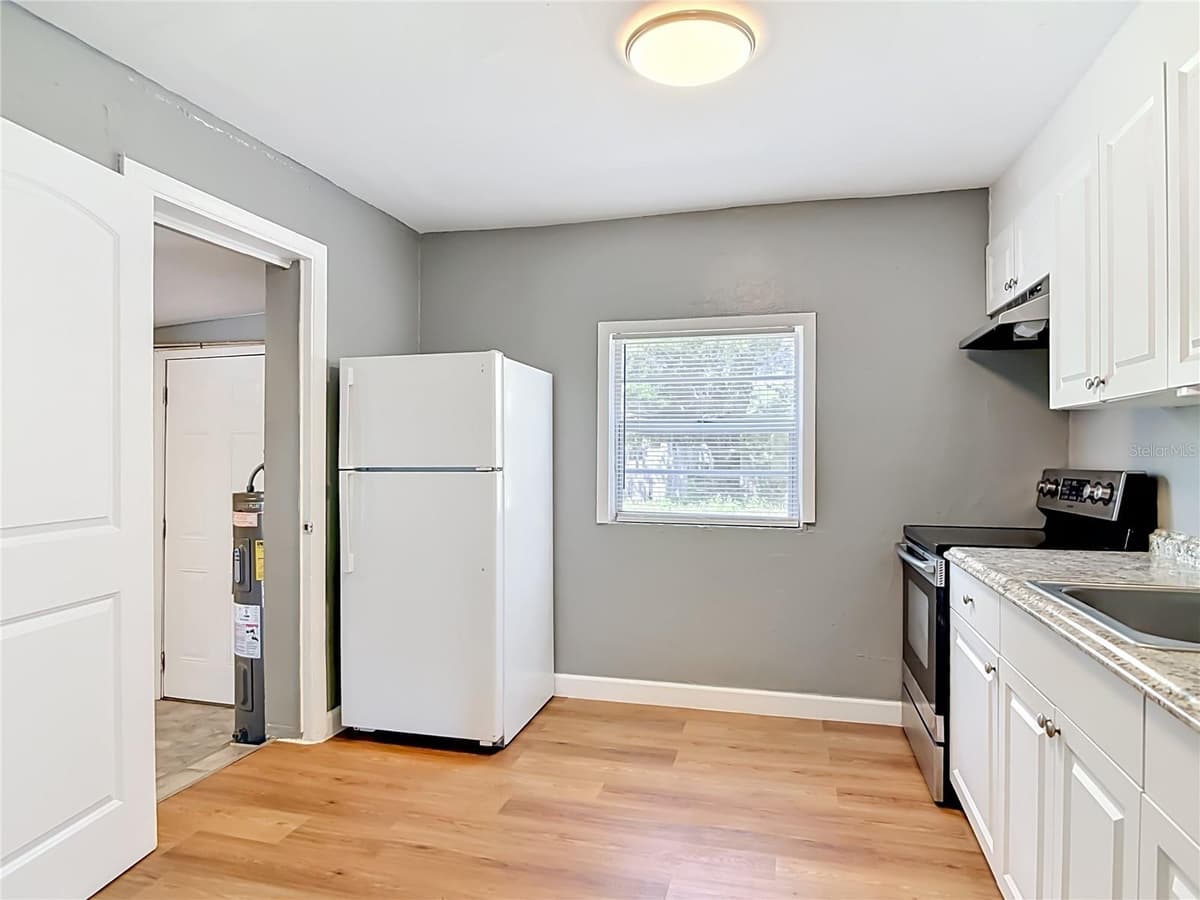 1312 JARECKI AVENUE — photo 14 of 43