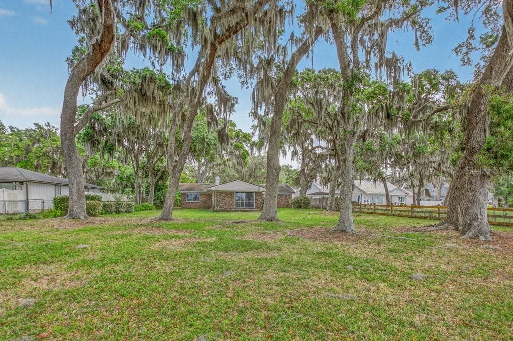6373 JACK WRIGHT ISLAND ROAD — photo 17 of 24