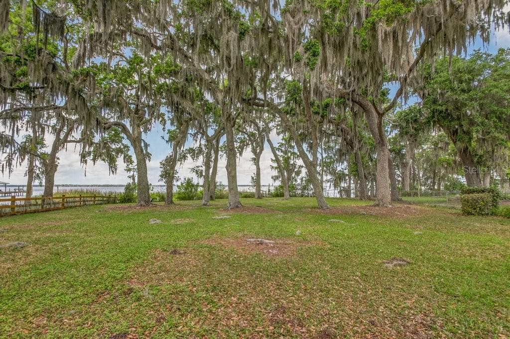6373 JACK WRIGHT ISLAND ROAD — photo 16 of 24