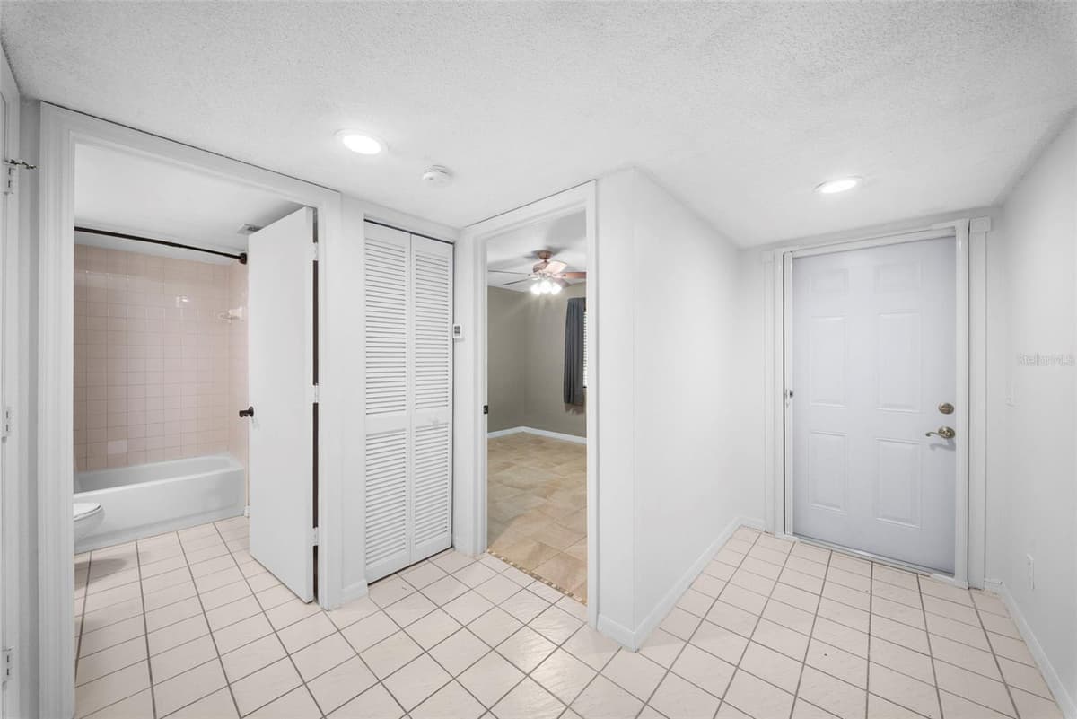 7761 JEWEL LANE — photo 8 of 54