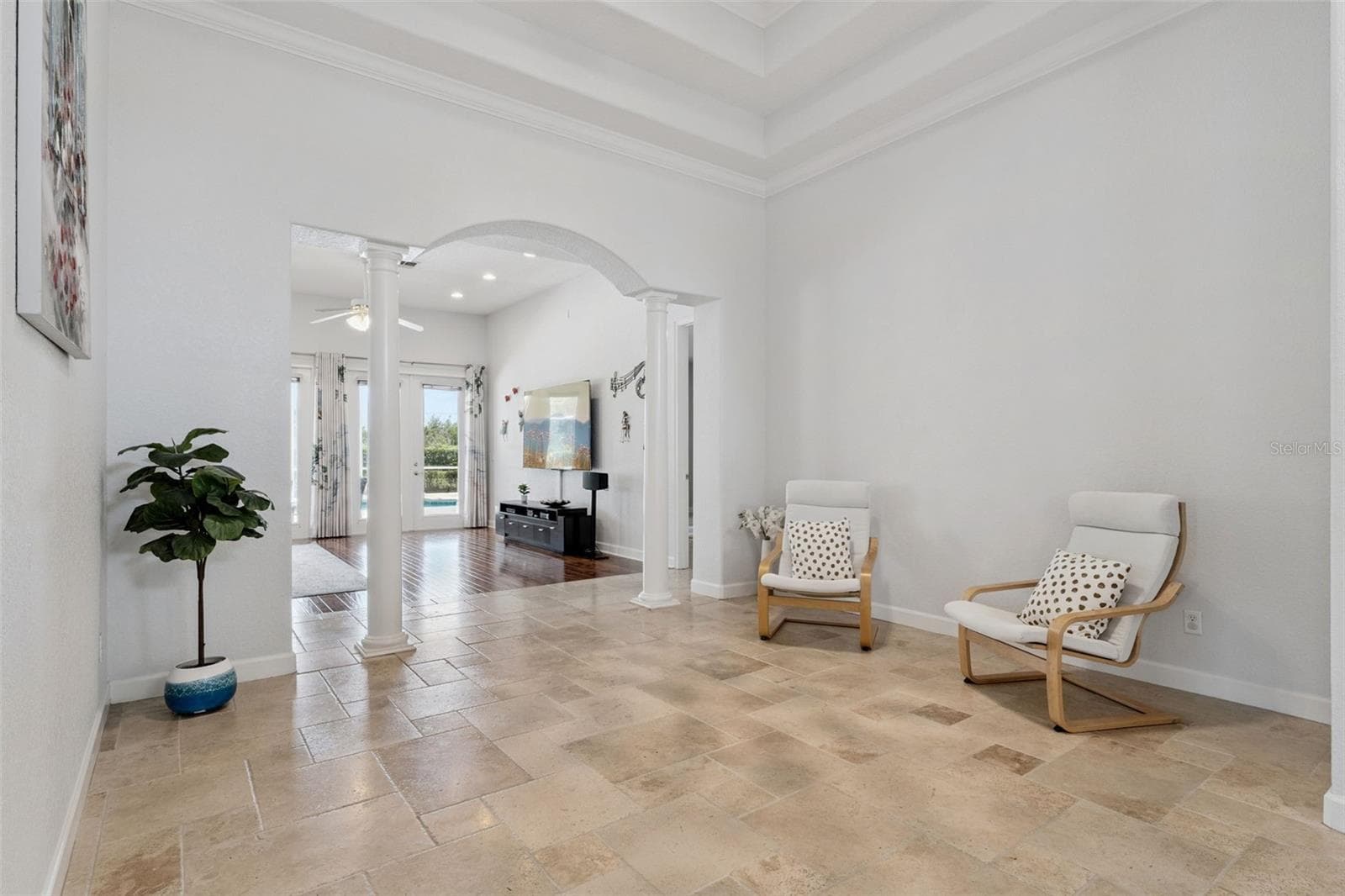 1700 LAKE ROBERTS COURT — photo 5 of 47