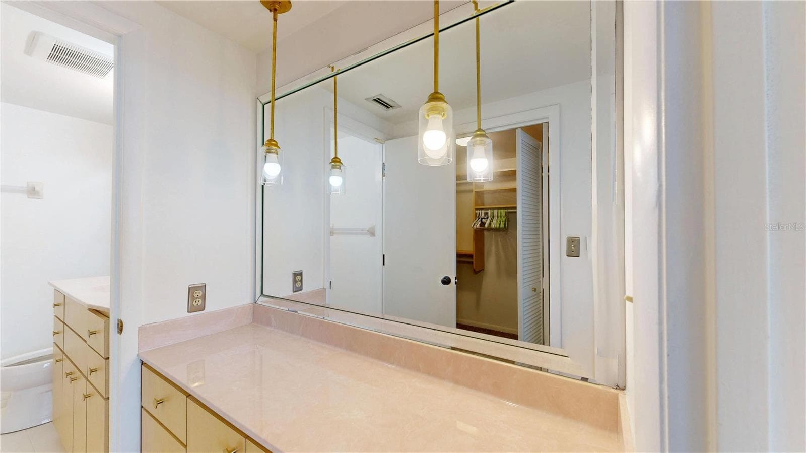 100 PIERCE STREET — photo 17 of 41