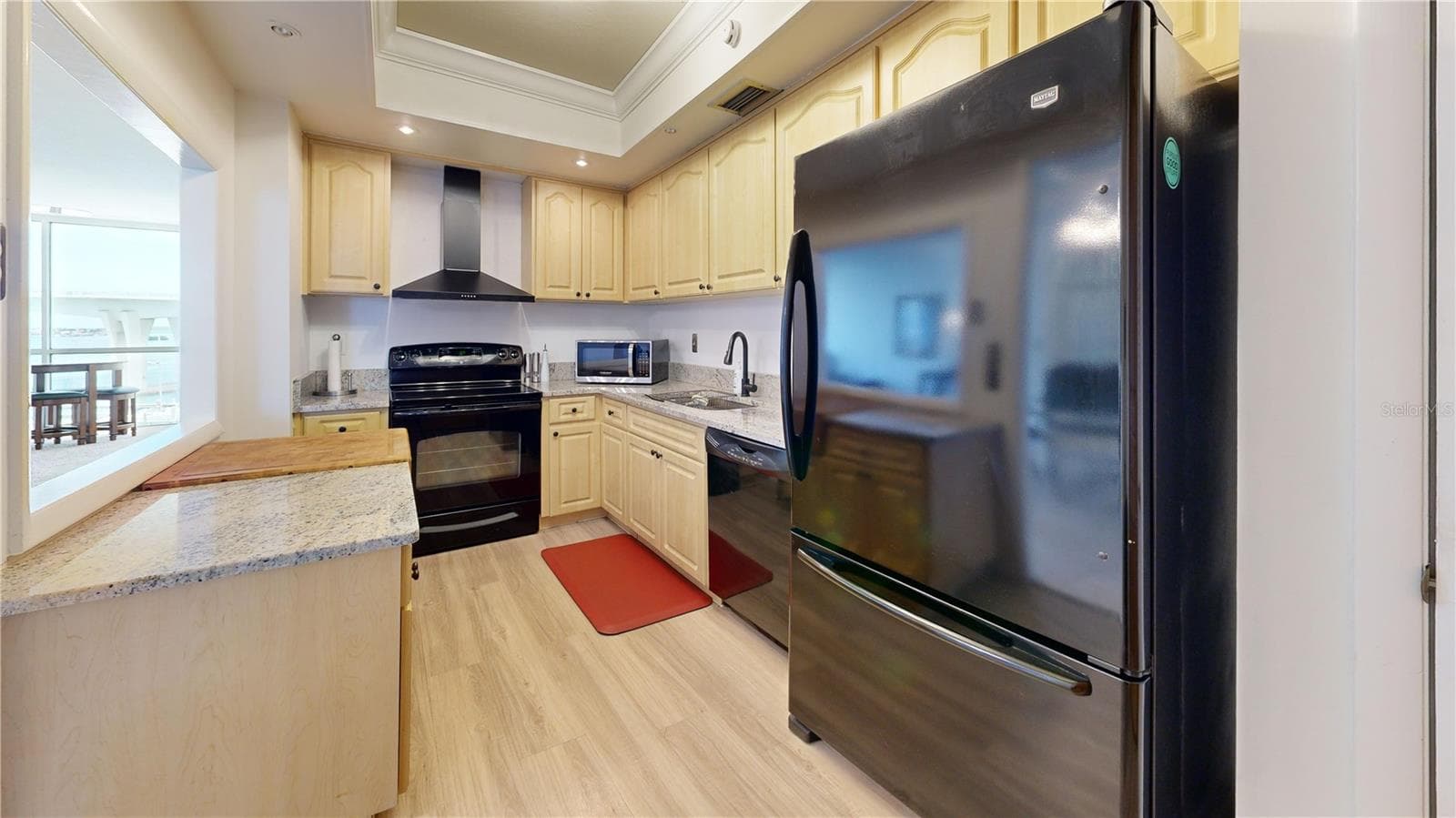 100 PIERCE STREET — photo 39 of 41