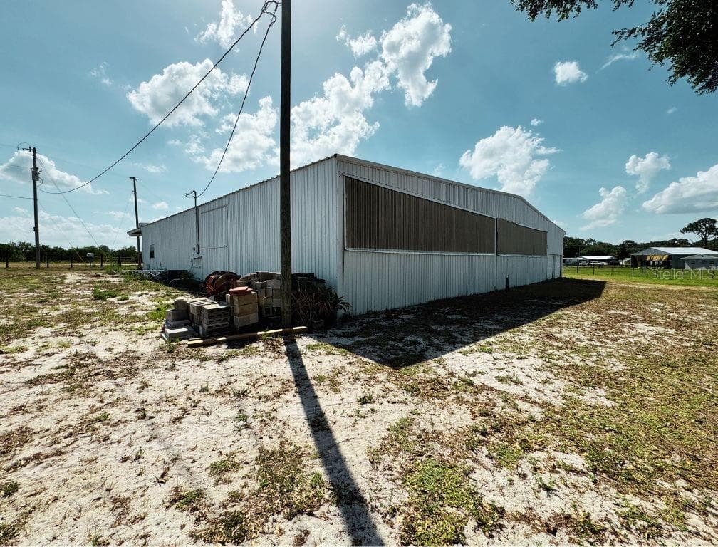 115 HEINLEY ROAD — photo 42 of 49