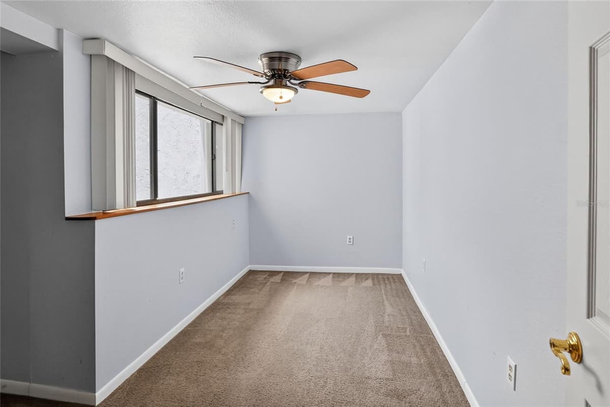 1810 VILLAGE CT — photo 46 of 55