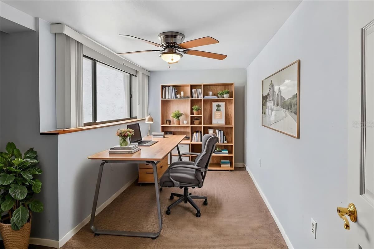 1810 VILLAGE CT — photo 5 of 55
