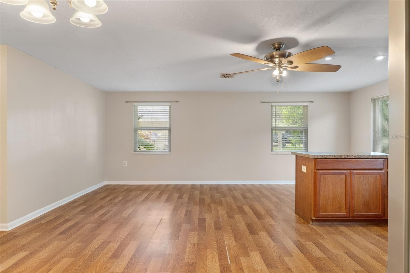 7741 SPANISH TRAIL — photo 9 of 39