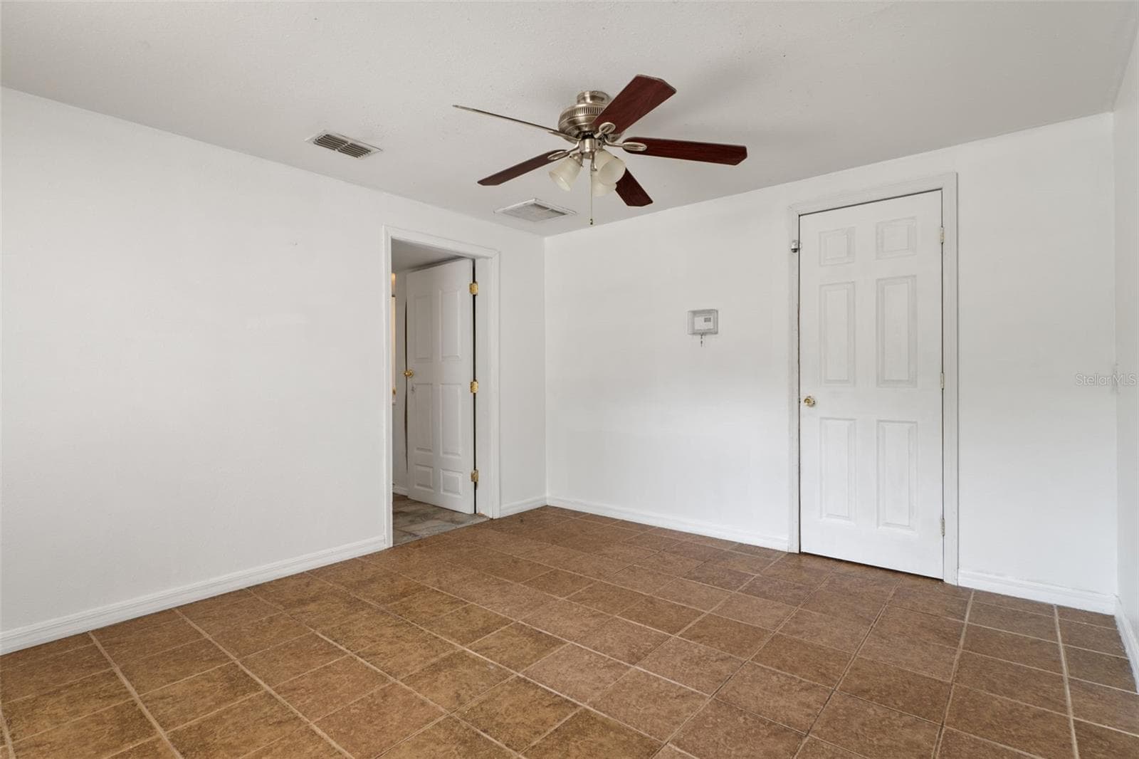 7741 SPANISH TRAIL — photo 33 of 39